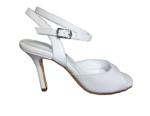 White tango shoe, jpg 125 KB